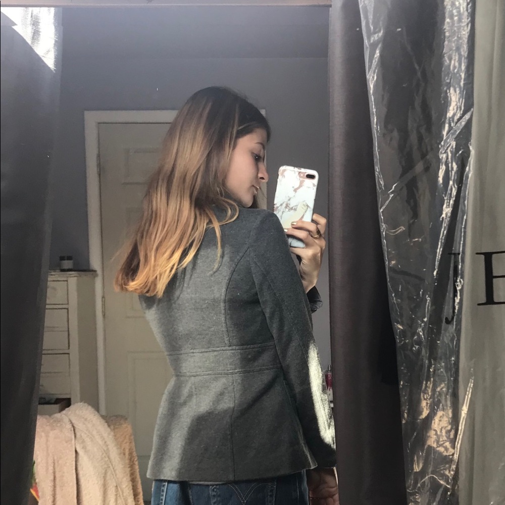 Gray button up jacket - Picture 2 of 4